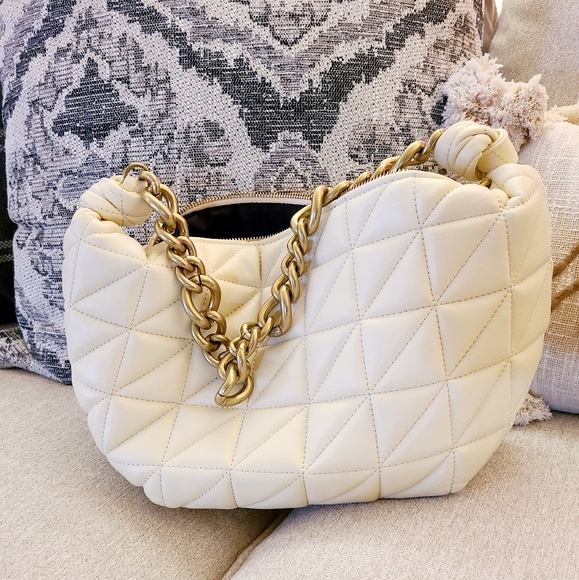 ππ€Zara handbag! THE handbag to have right now! - Picture 2 of 9